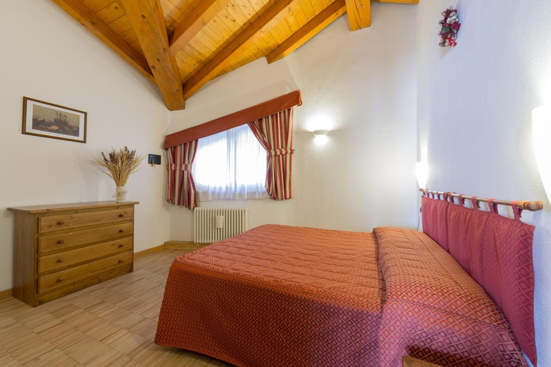 One-Bedroom Apartment (3 Adults)