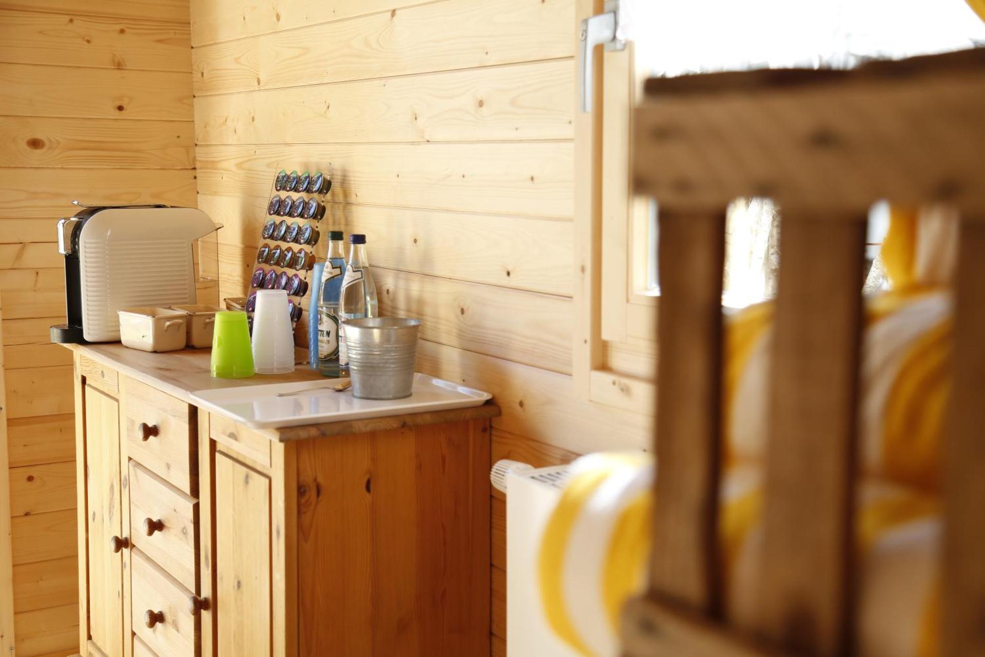 Coffee/tea facilities