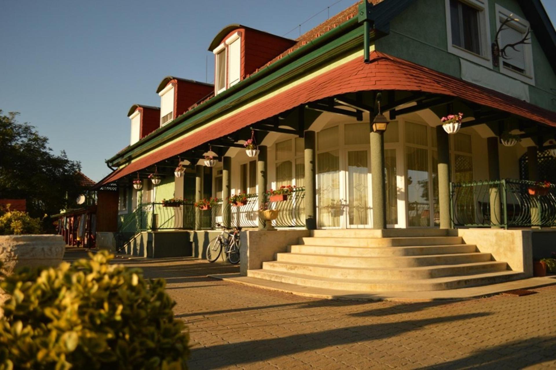 Horgász-Vadász Vendégház