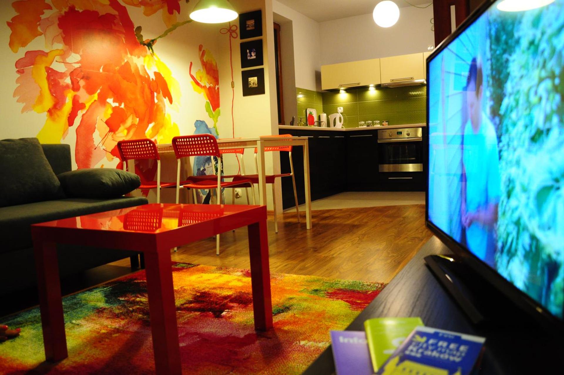 Communal lounge/ TV room