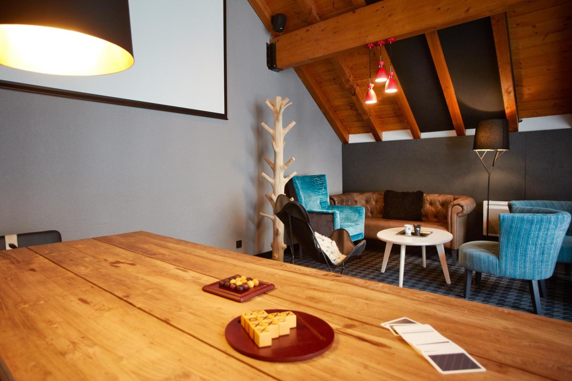 Communal lounge/ TV room