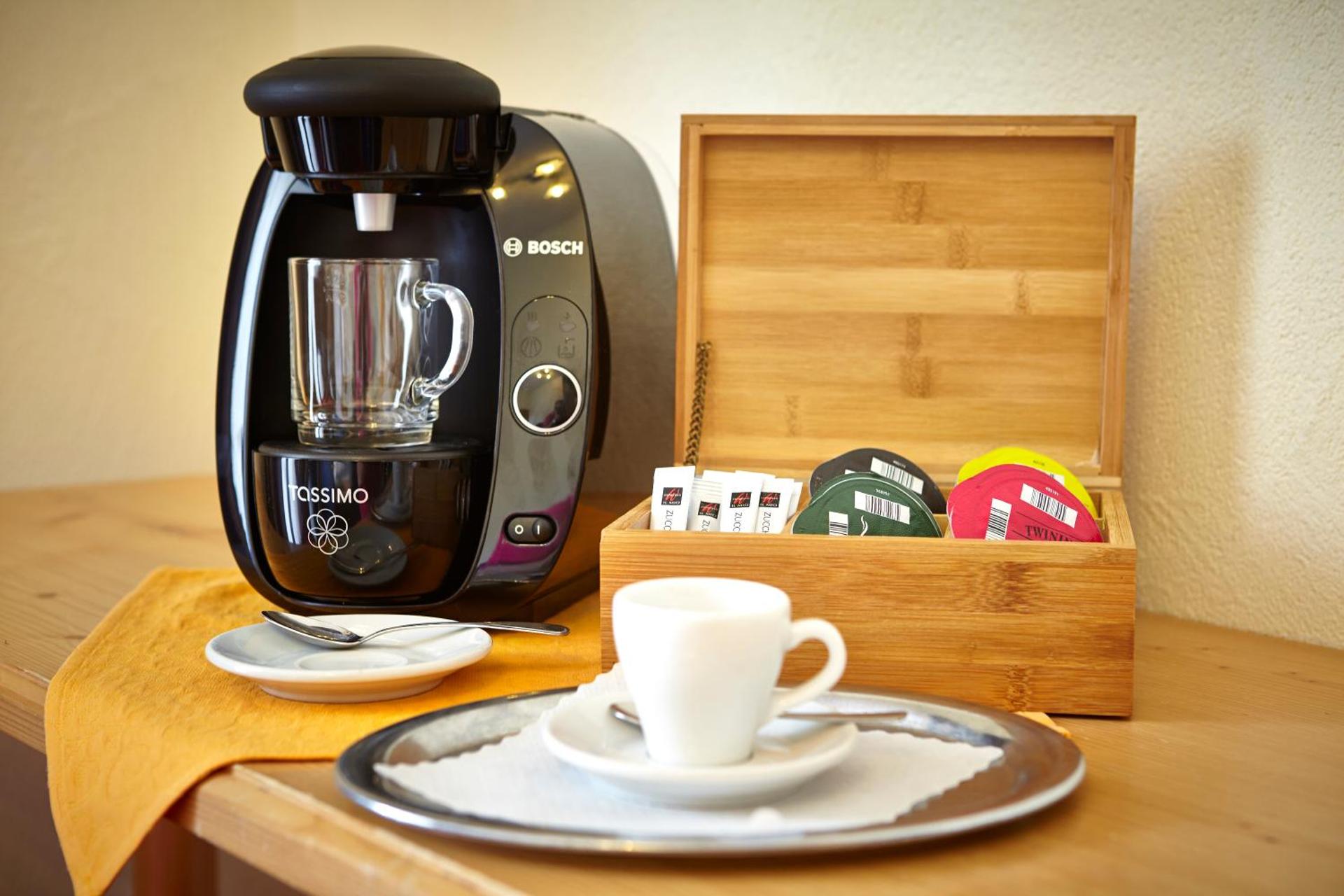 Coffee/tea facilities