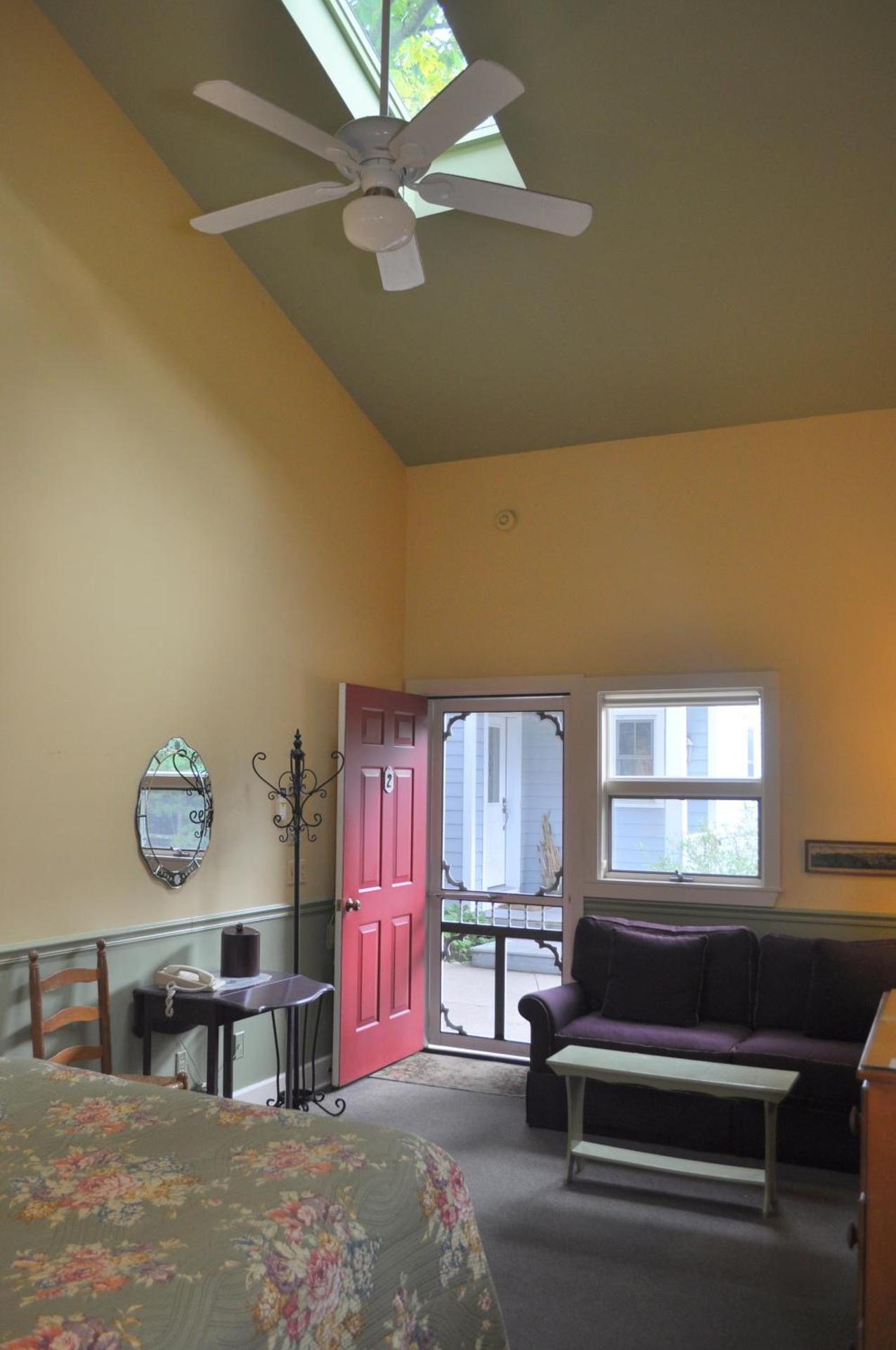 Sylvan Inn Bed & Breakfast