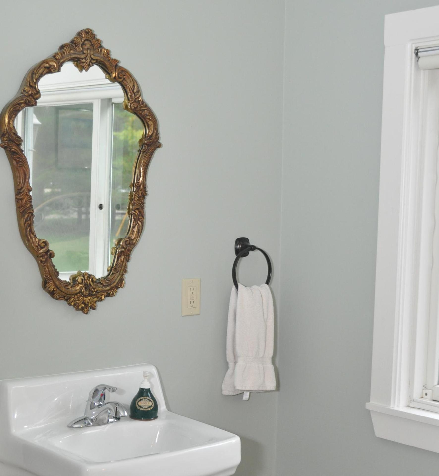 Sylvan Inn Bed & Breakfast