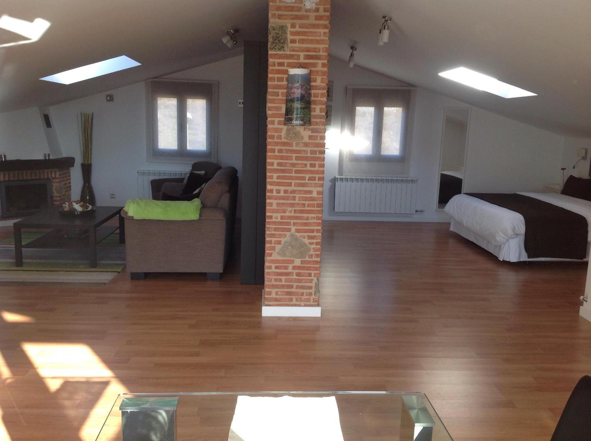 Photo of the whole room