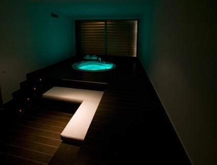 Spa and wellness centre/facilities