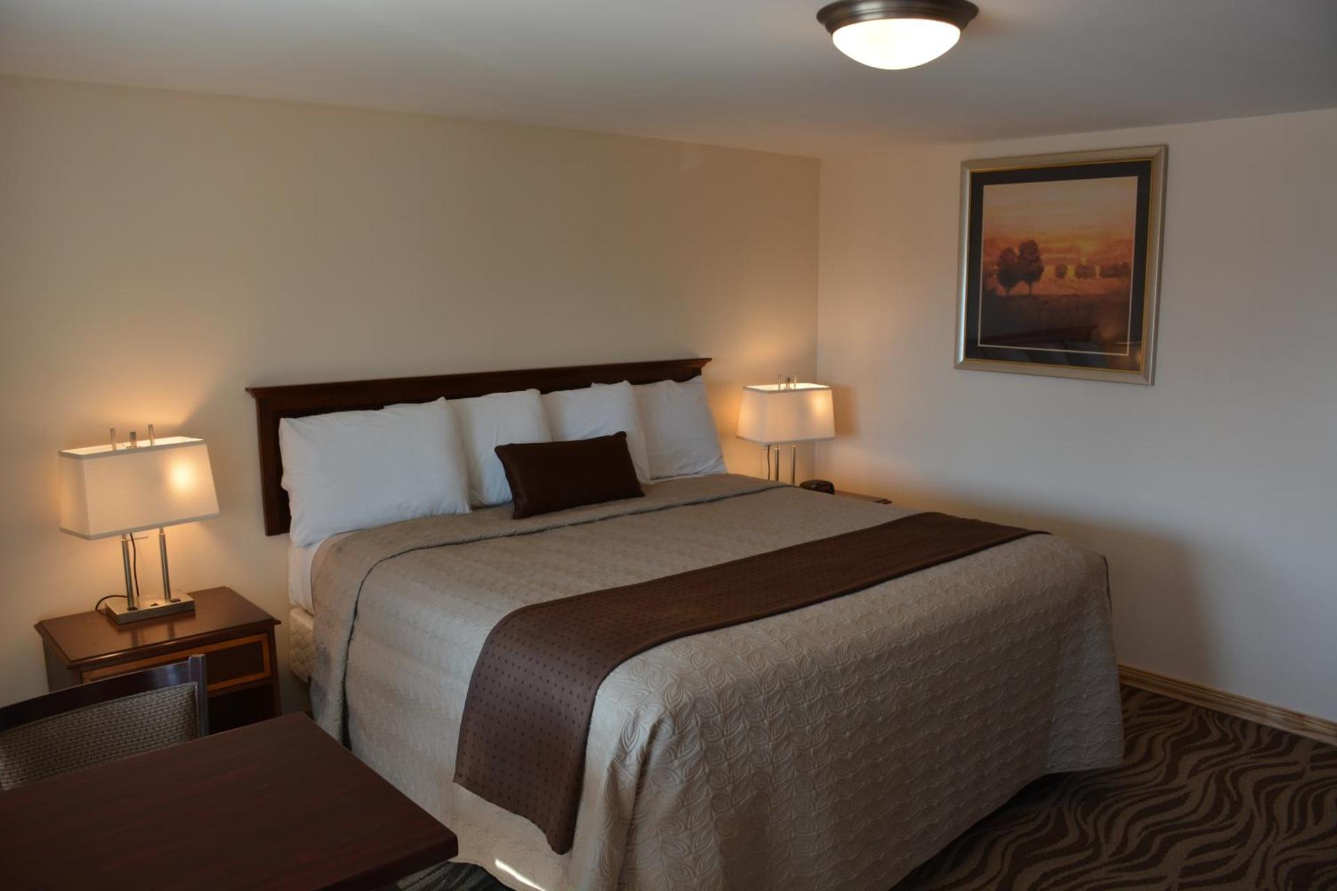 King Room - Non-Smoking