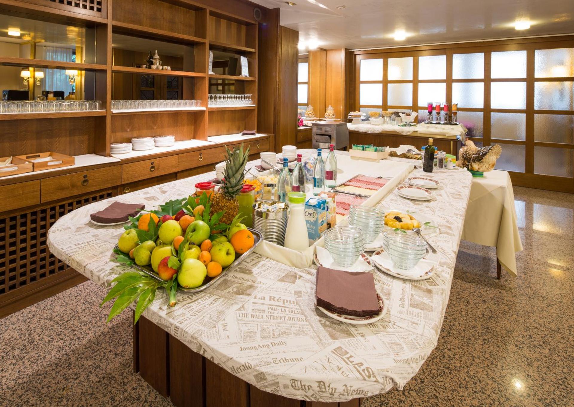 Restaurant/places to eat