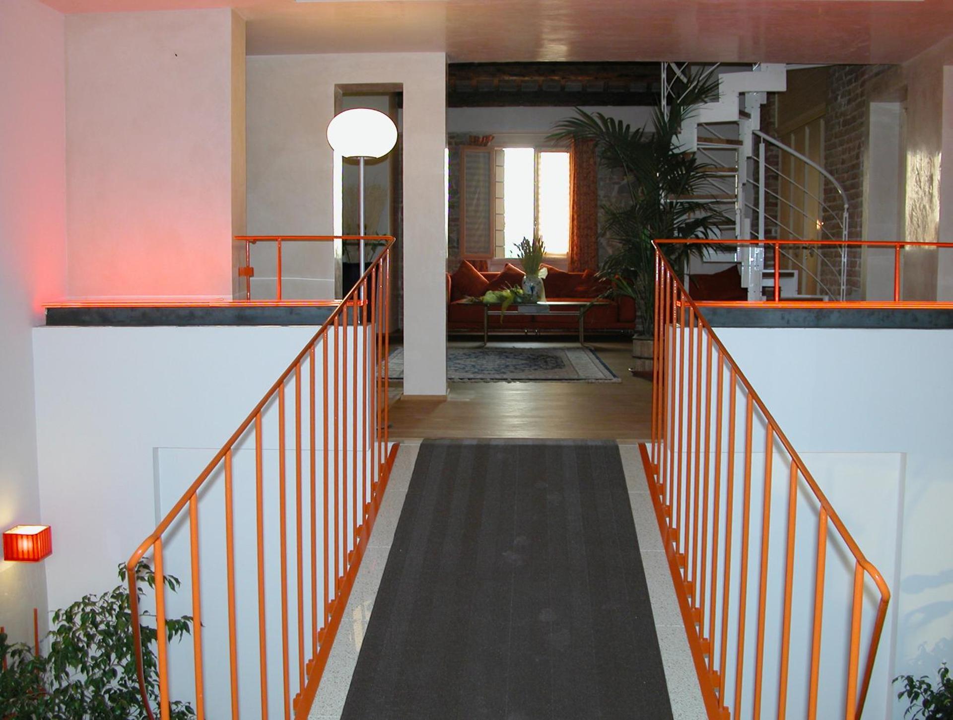 Communal lounge/ TV room