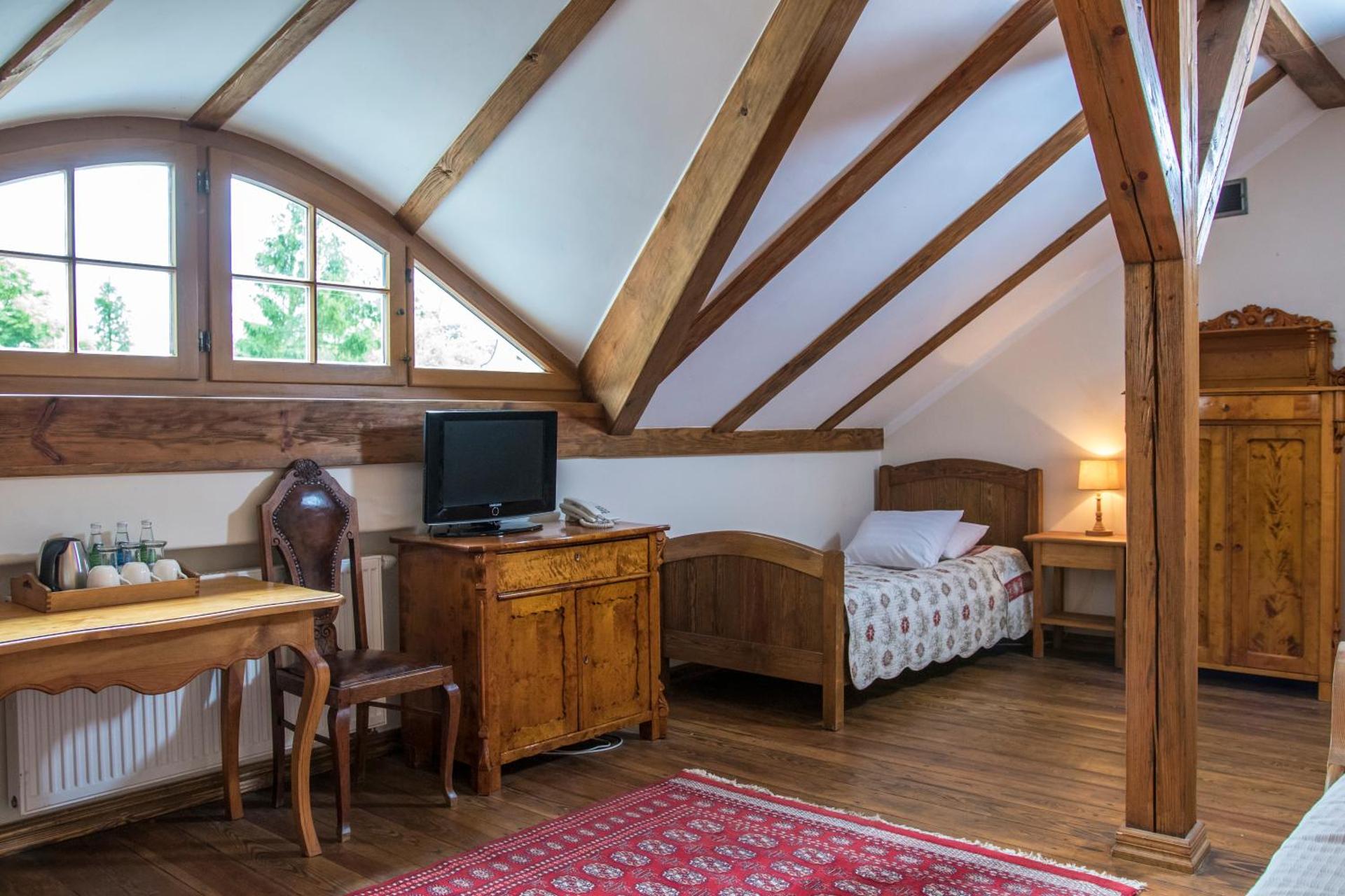 Photo of the whole room