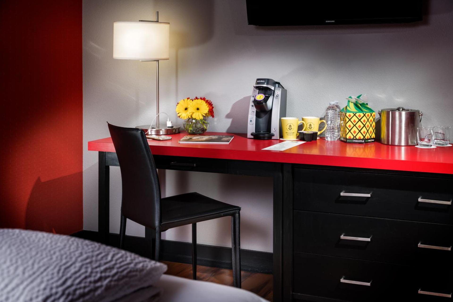 Coffee/tea facilities