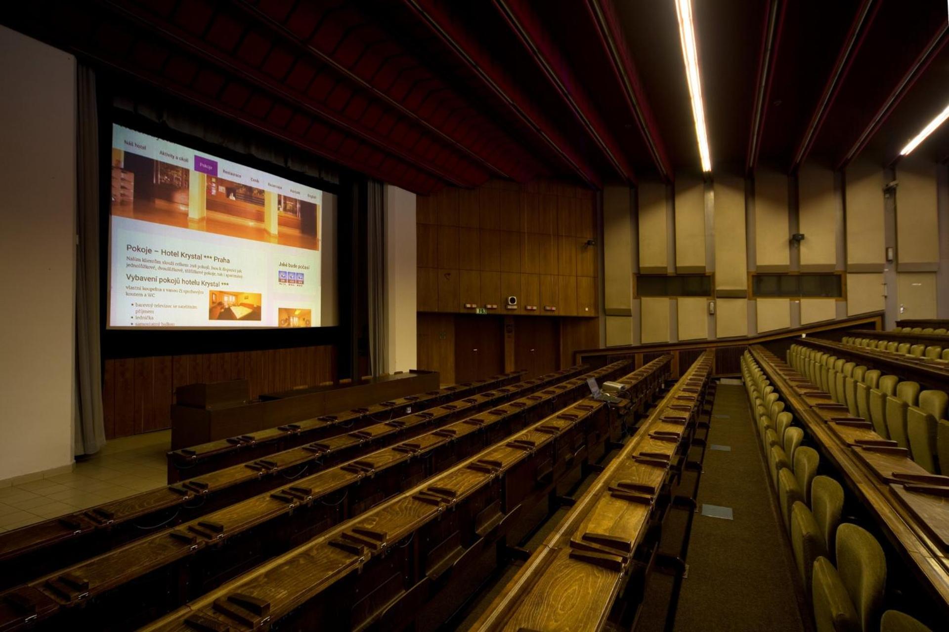 Meeting/conference room