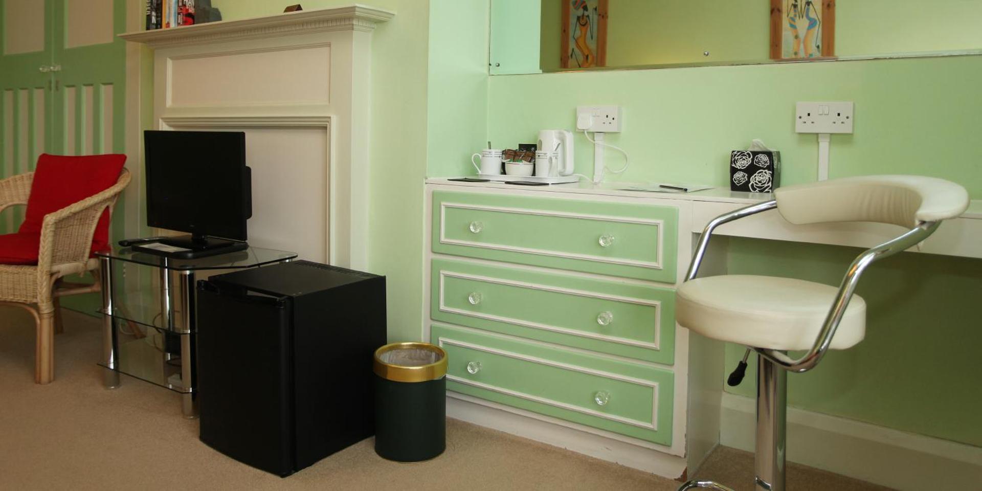 Coffee/tea facilities