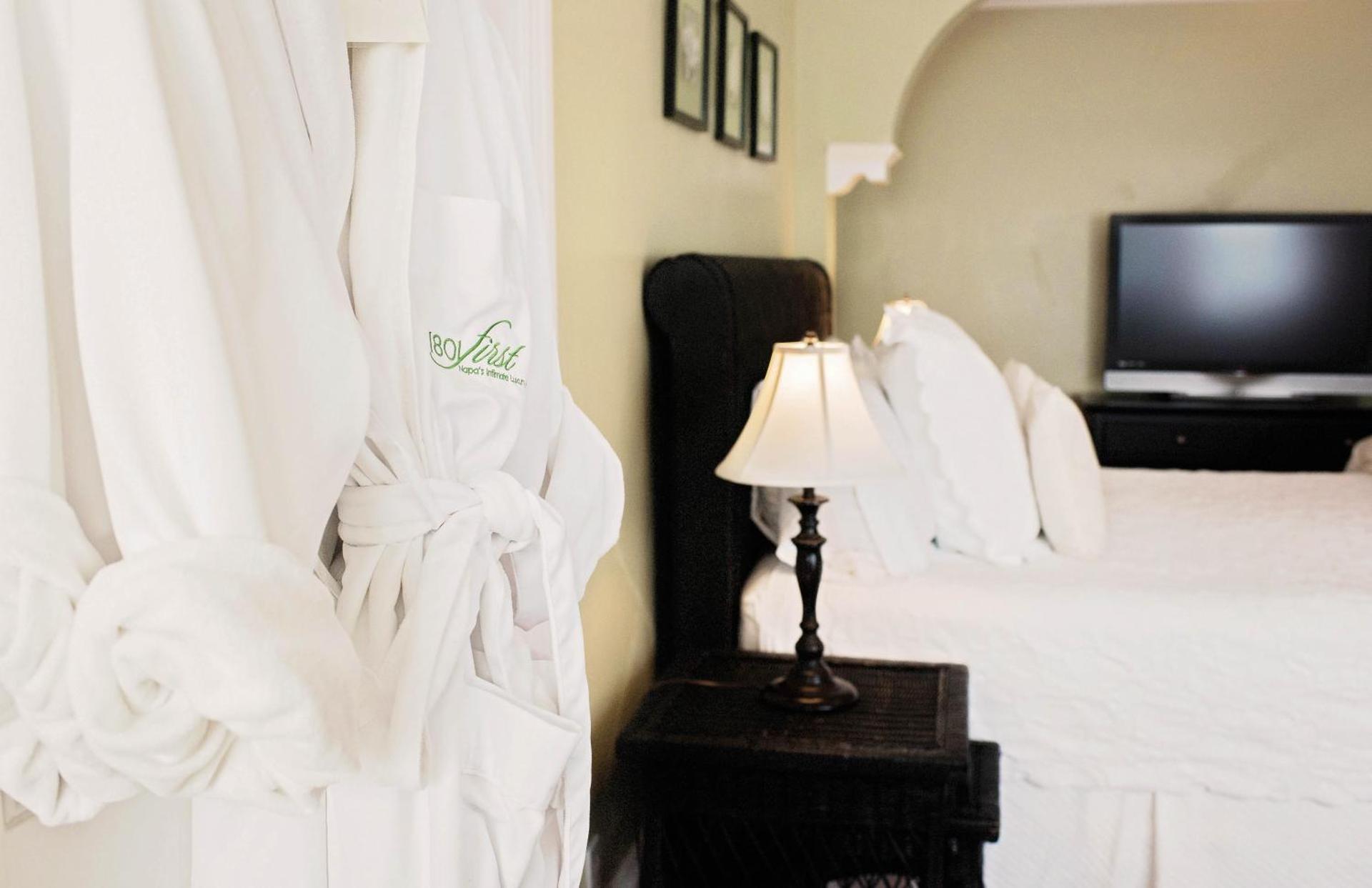 1801 First Luxury Inn