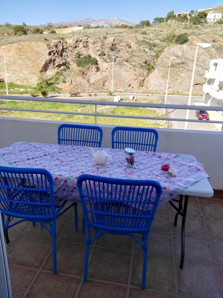 Velez Nazari Cambriles