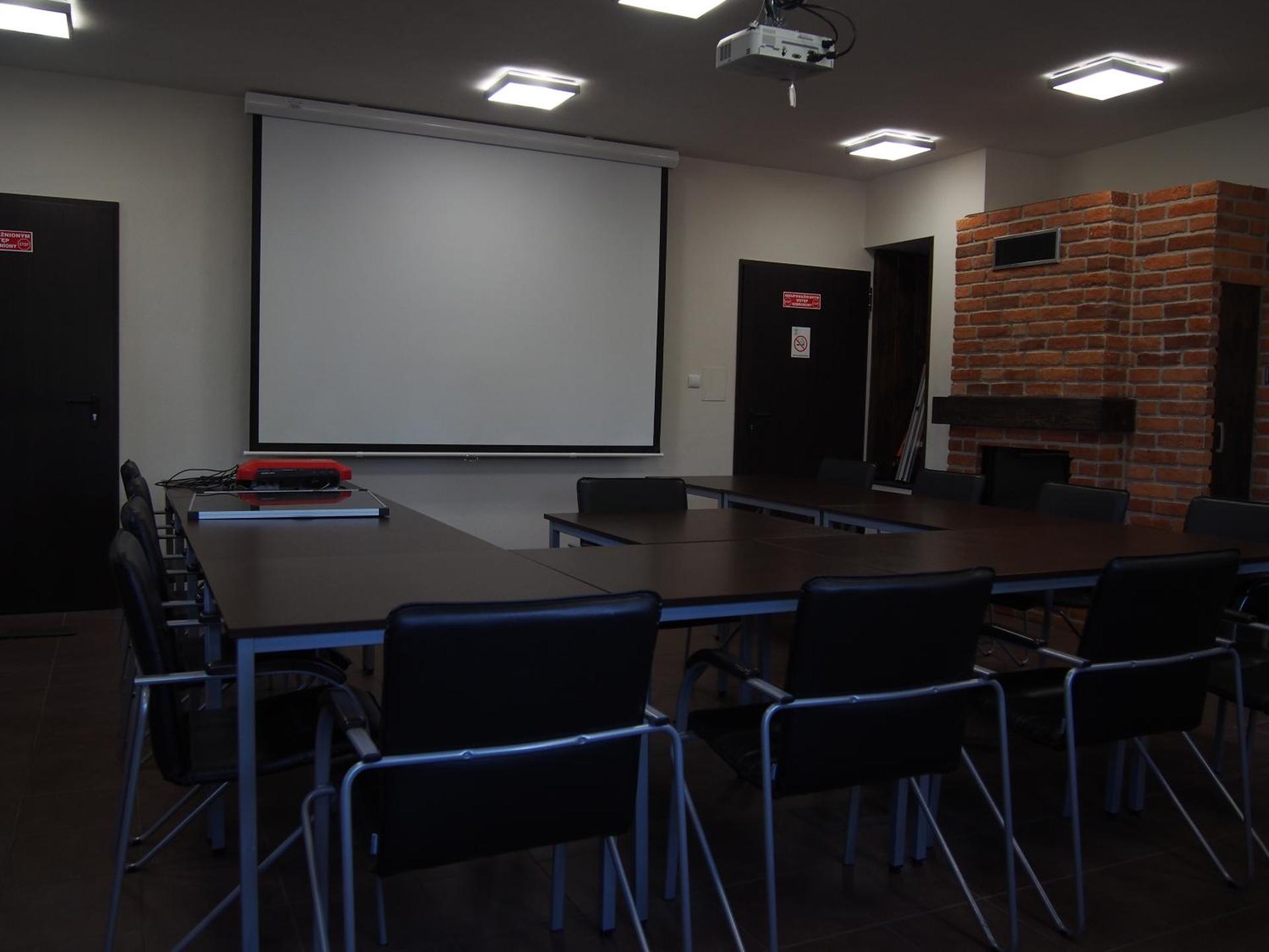Meeting/conference room