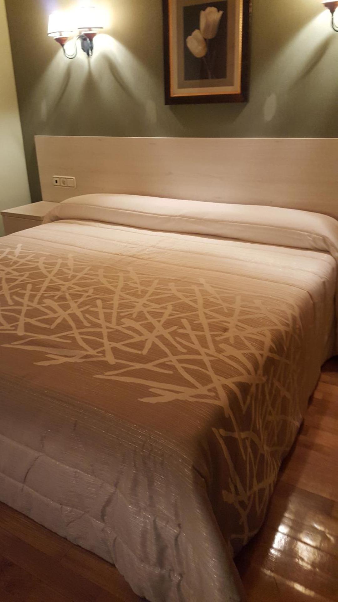 Aparta-Hotel Puertolas