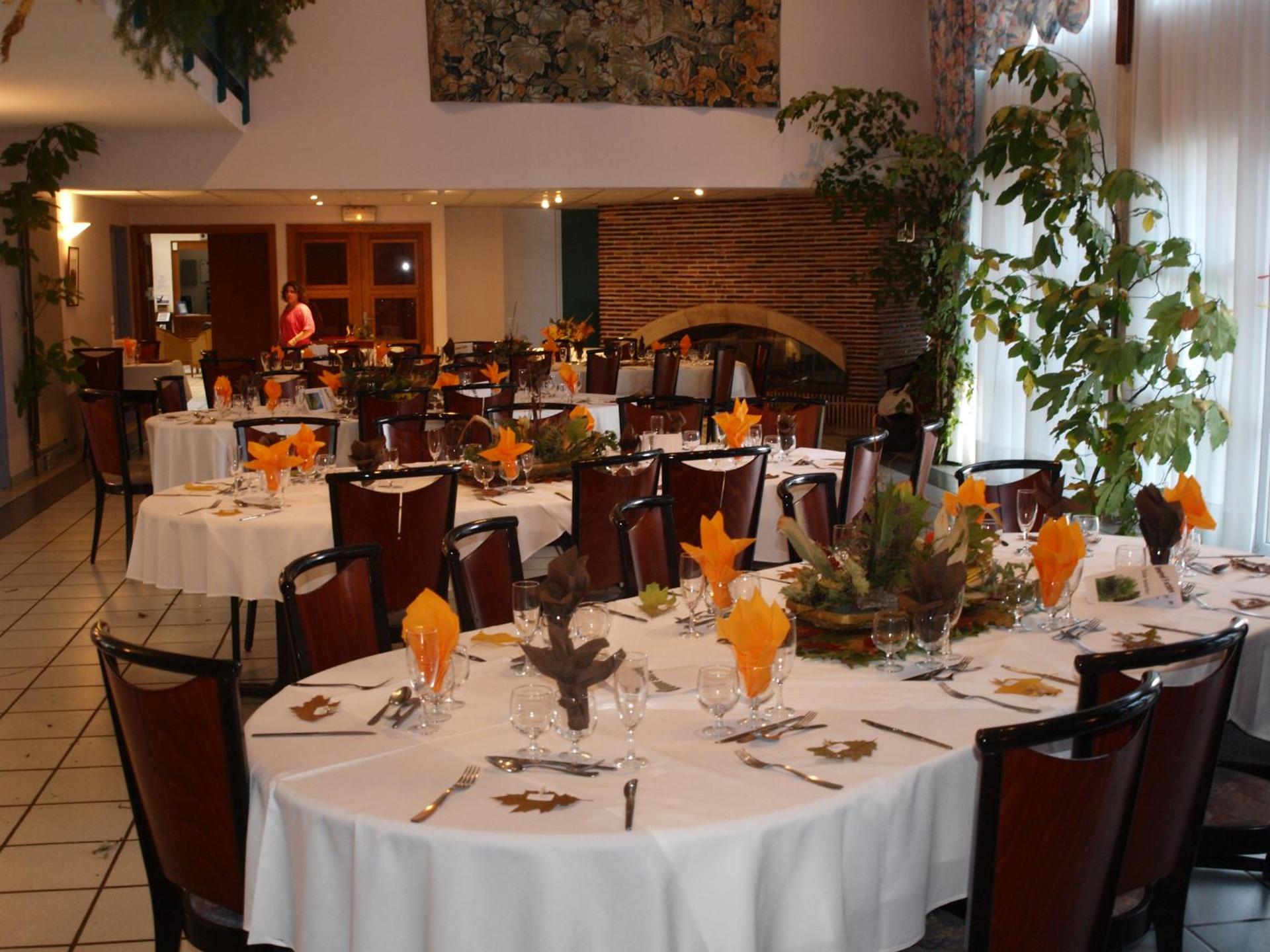 Restaurant/places to eat