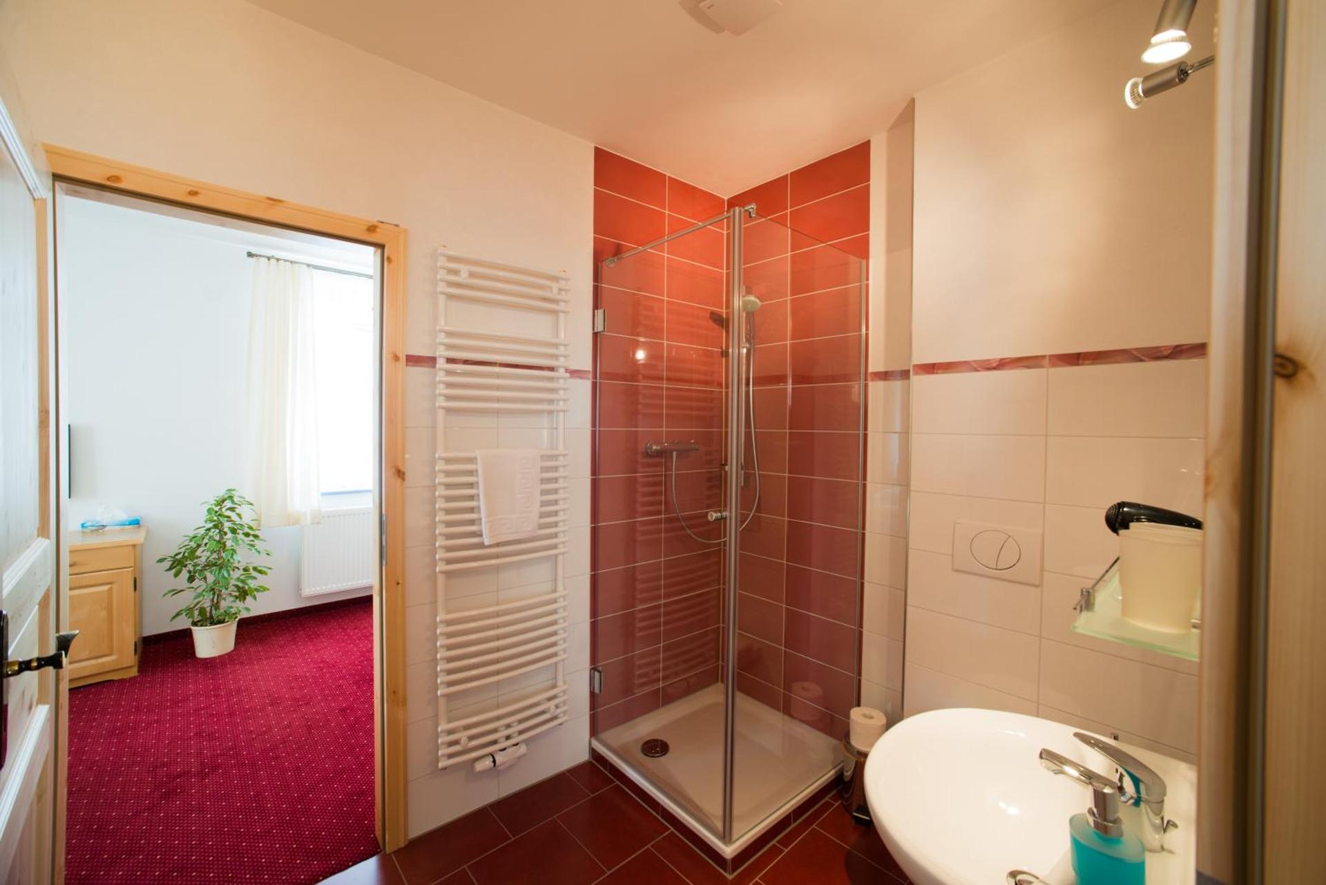 Pension und Gaststätte "Zur Brauschänke"