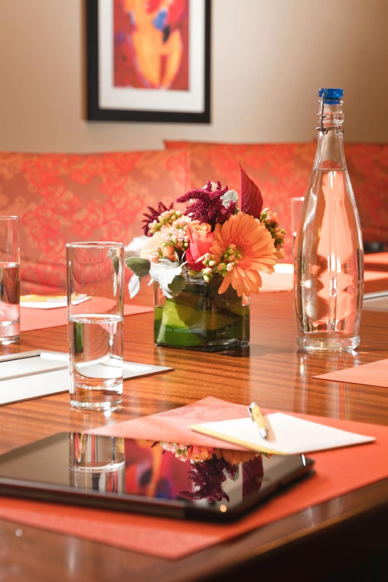 Meeting/conference room