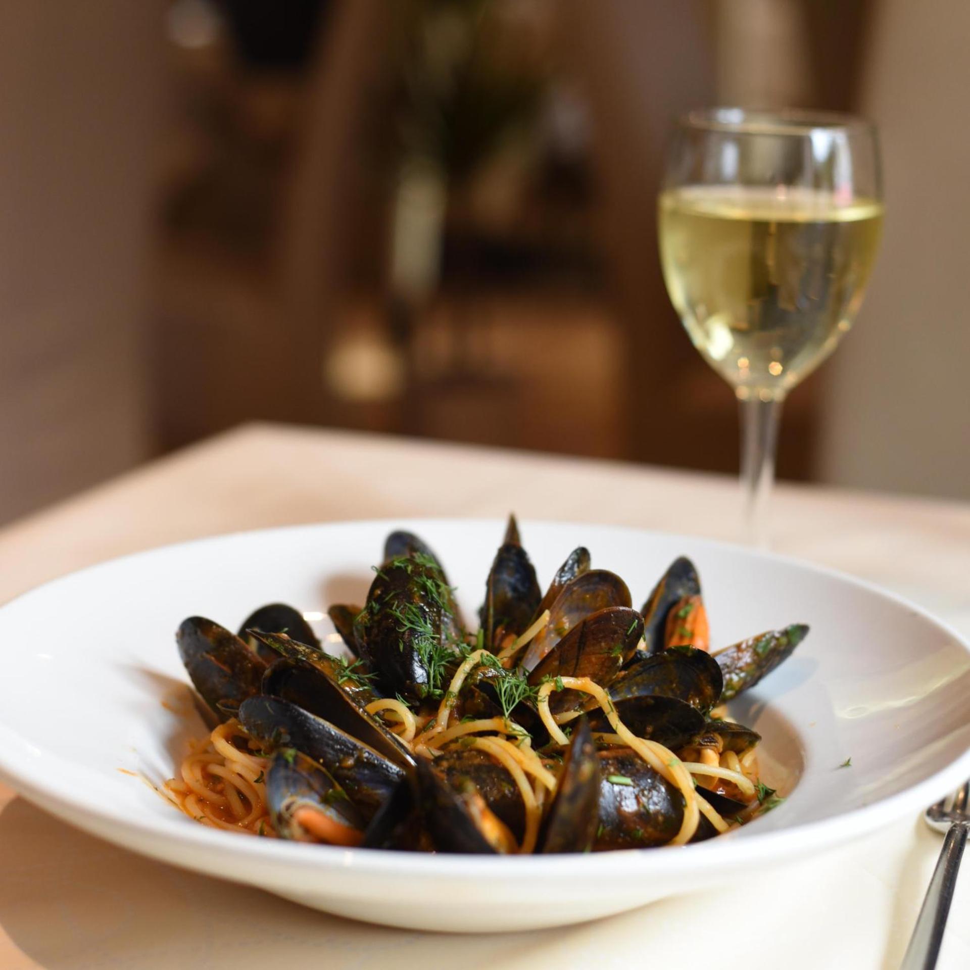 Restaurant/places to eat