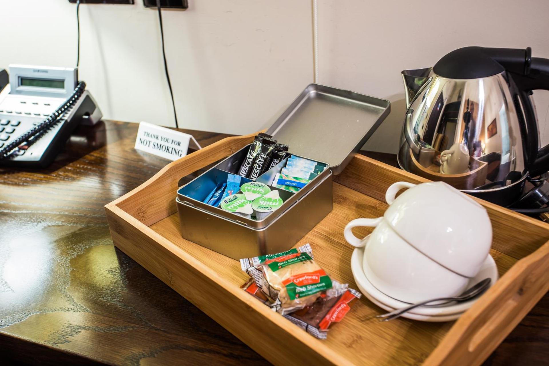 Coffee/tea facilities