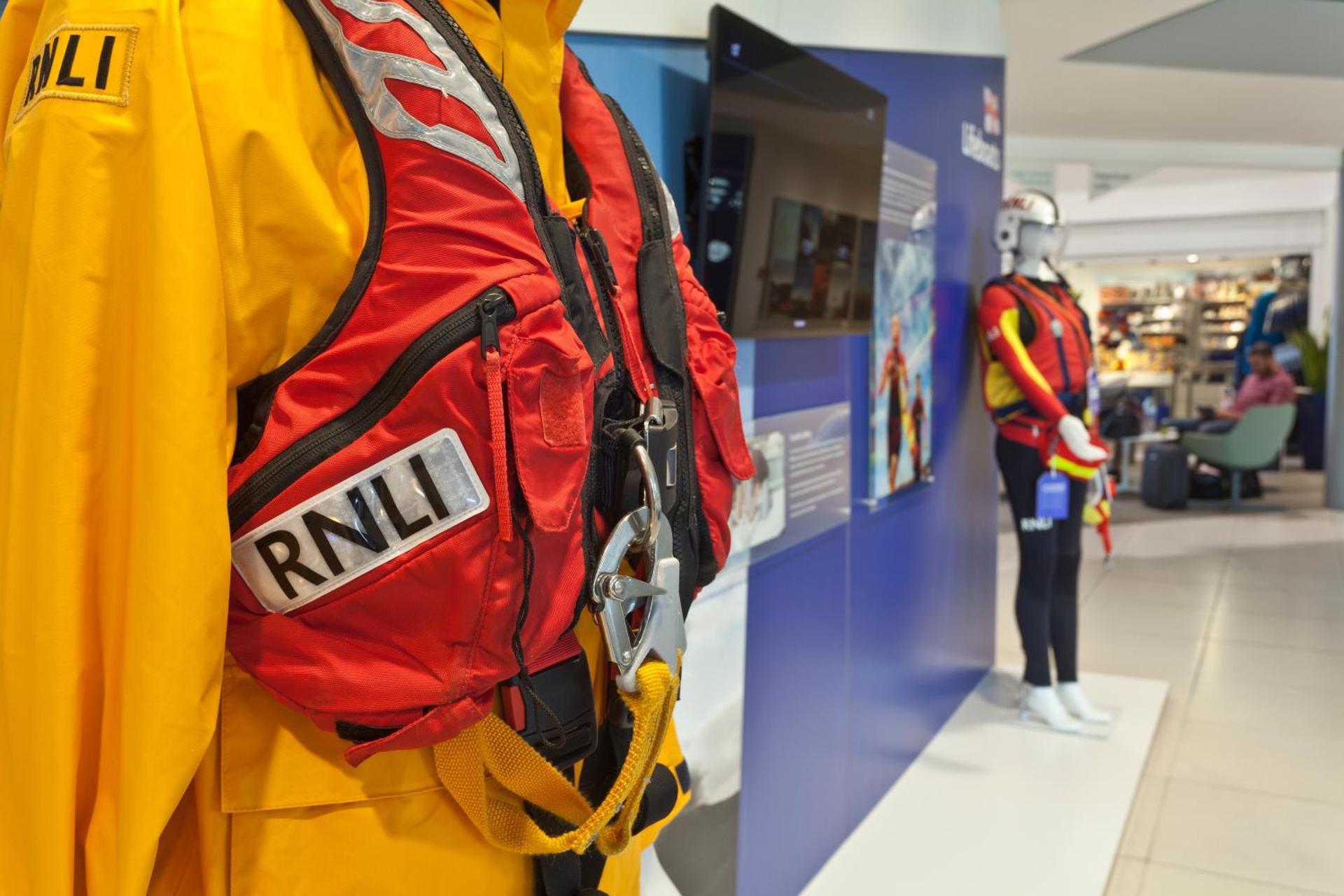 Supermarket/grocery shop