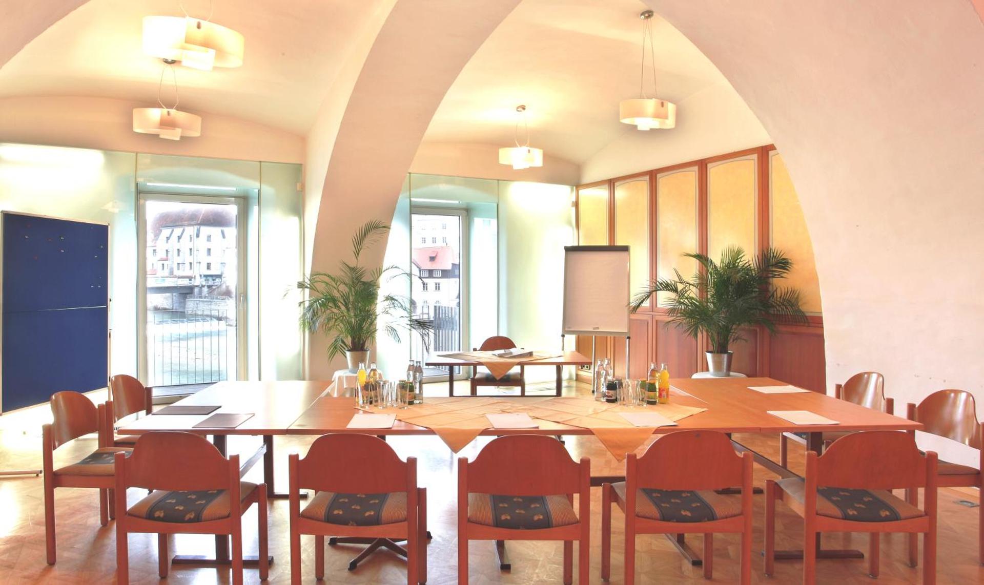 Meeting/conference room