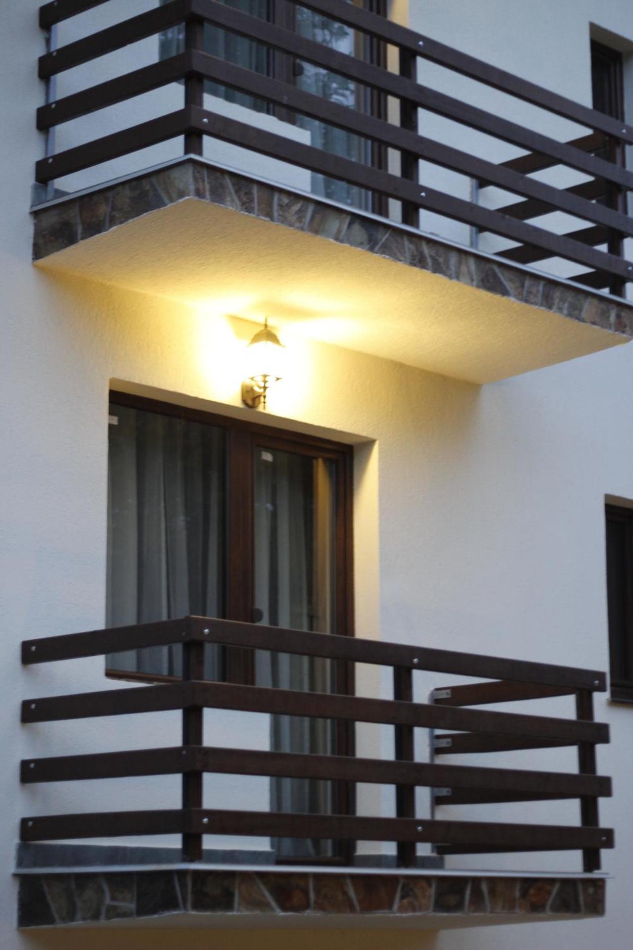 Casa Laur cu plajă privată