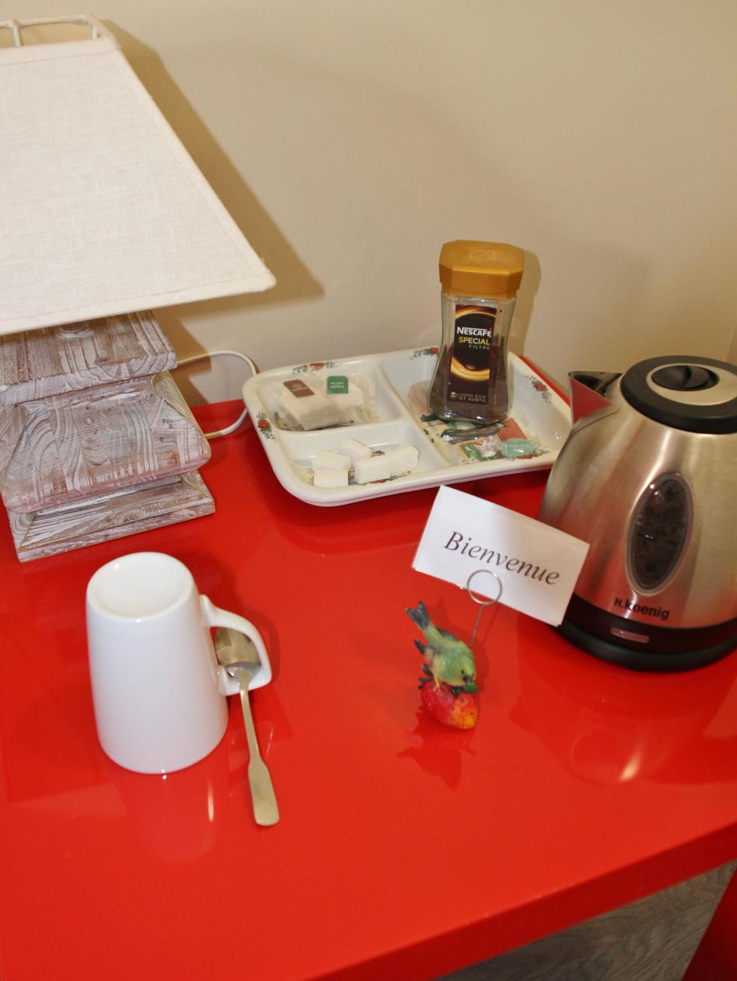 Coffee/tea facilities