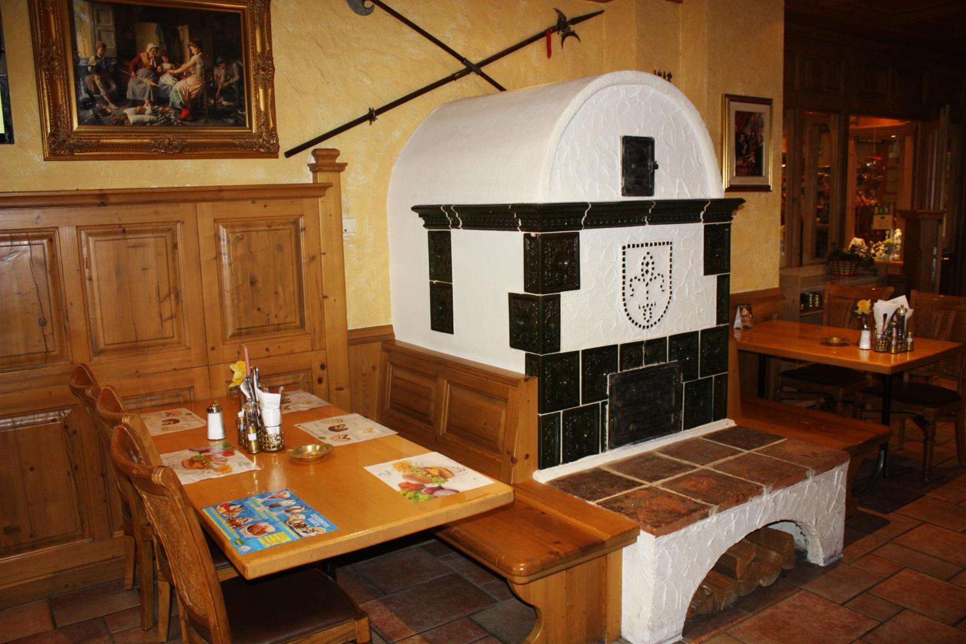 Restaurant/places to eat