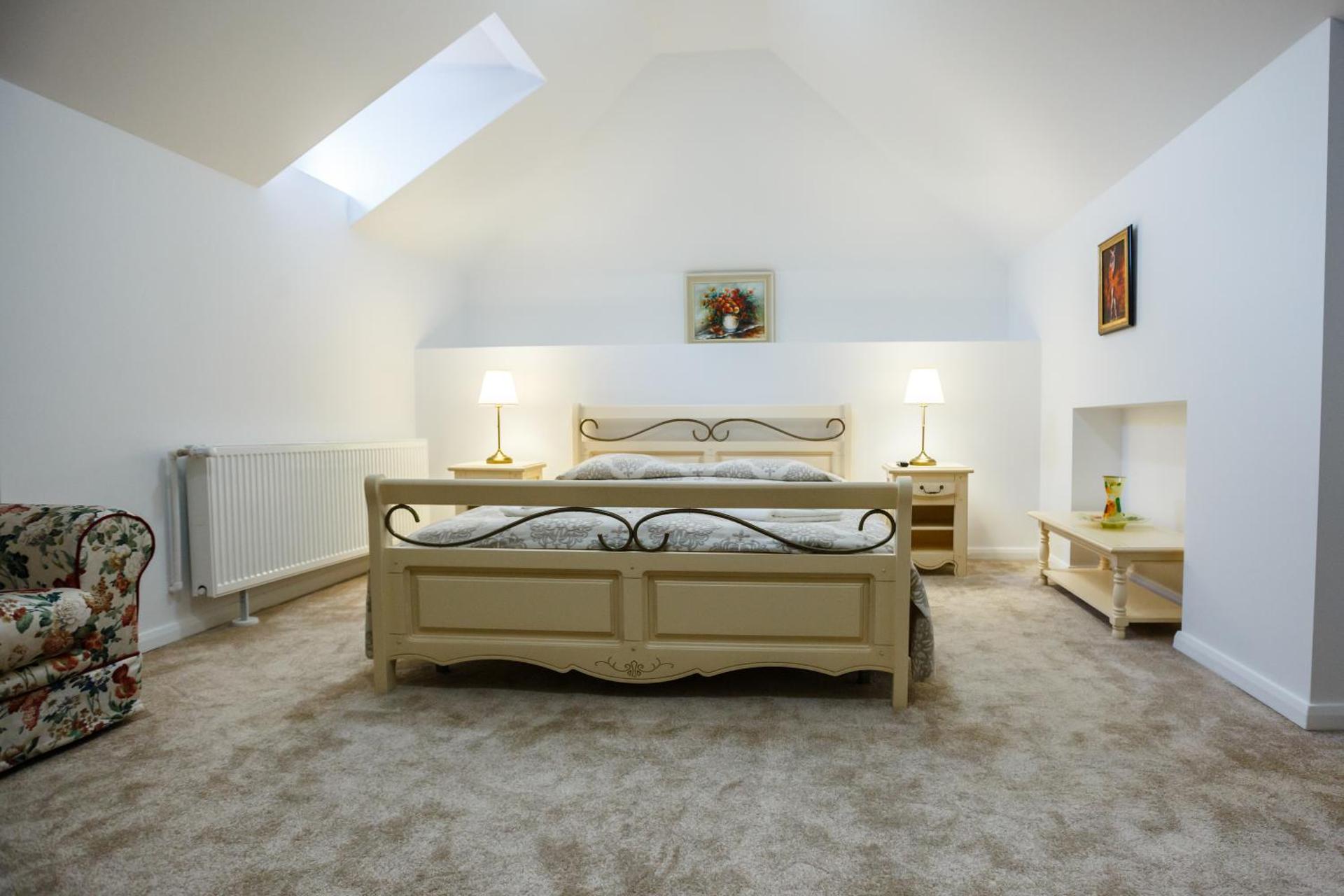 Maisonette Apartments