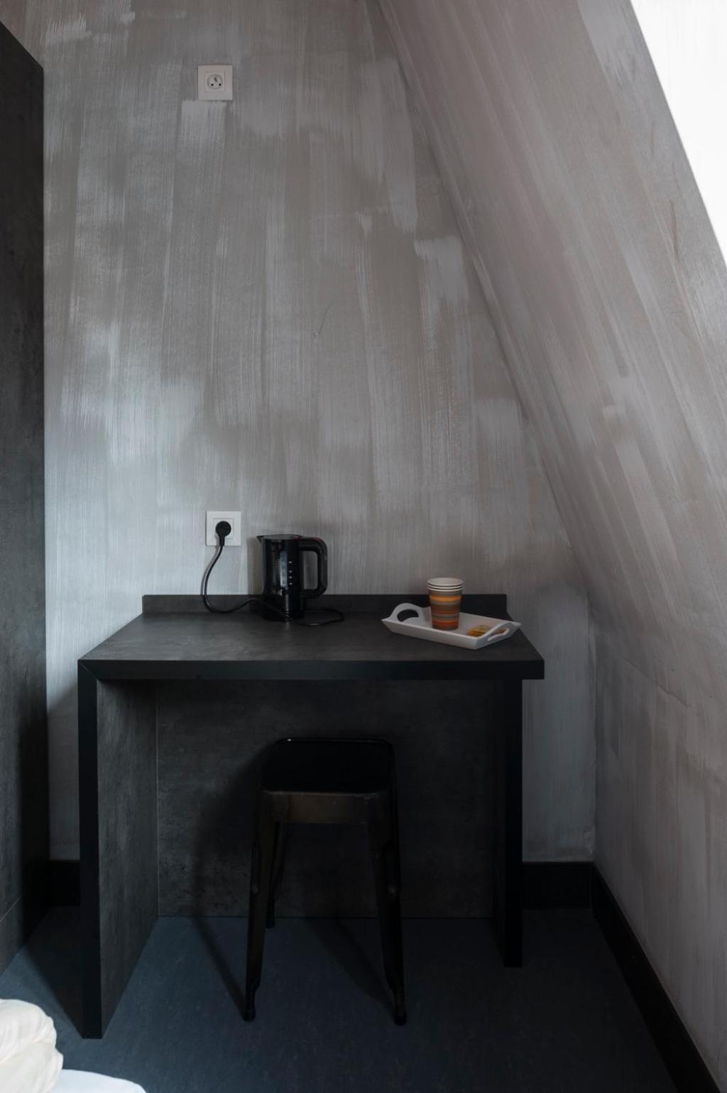 Brxxl 5 City Centre Hostel