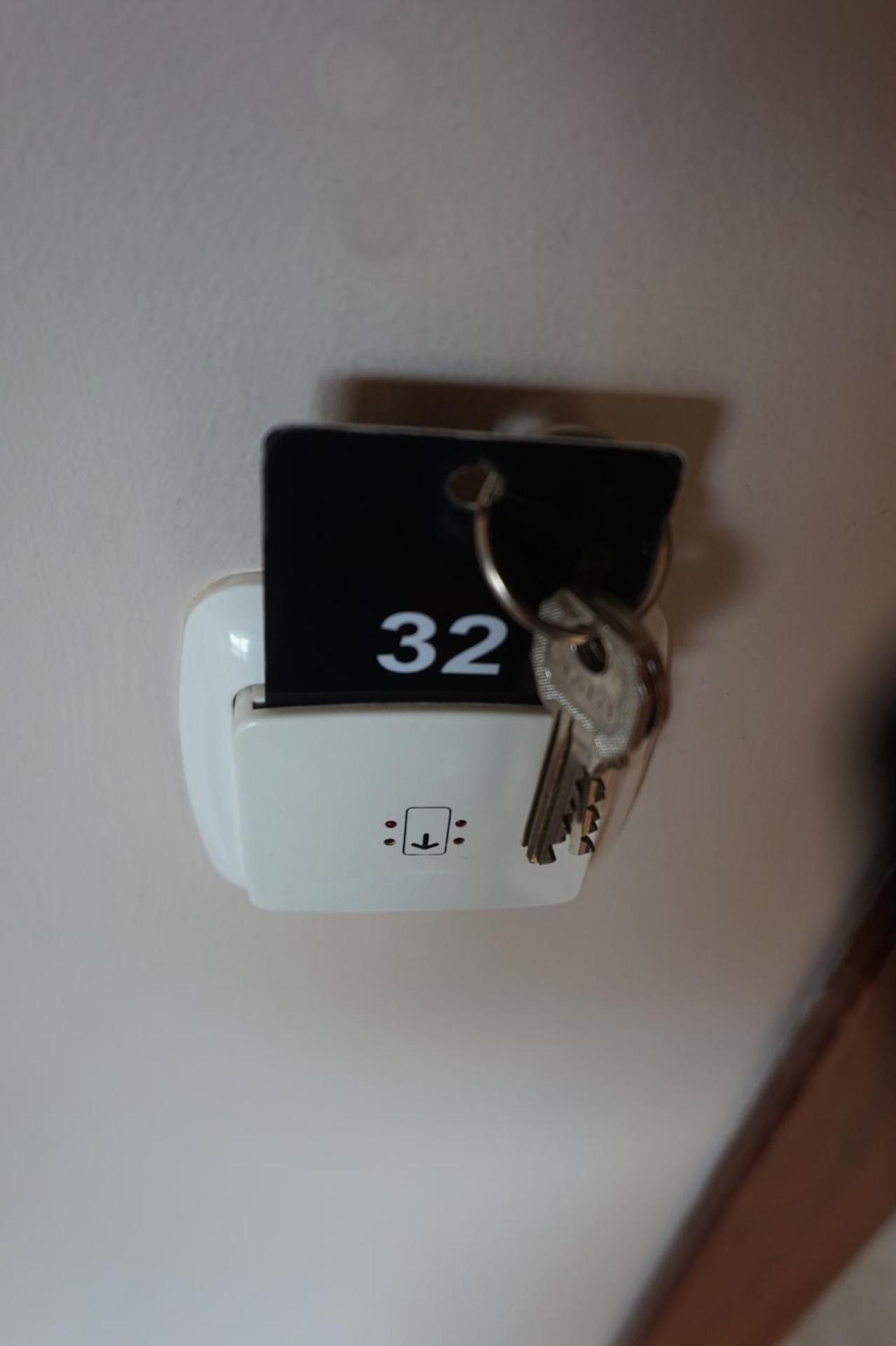 Logo/Certificate/Sign