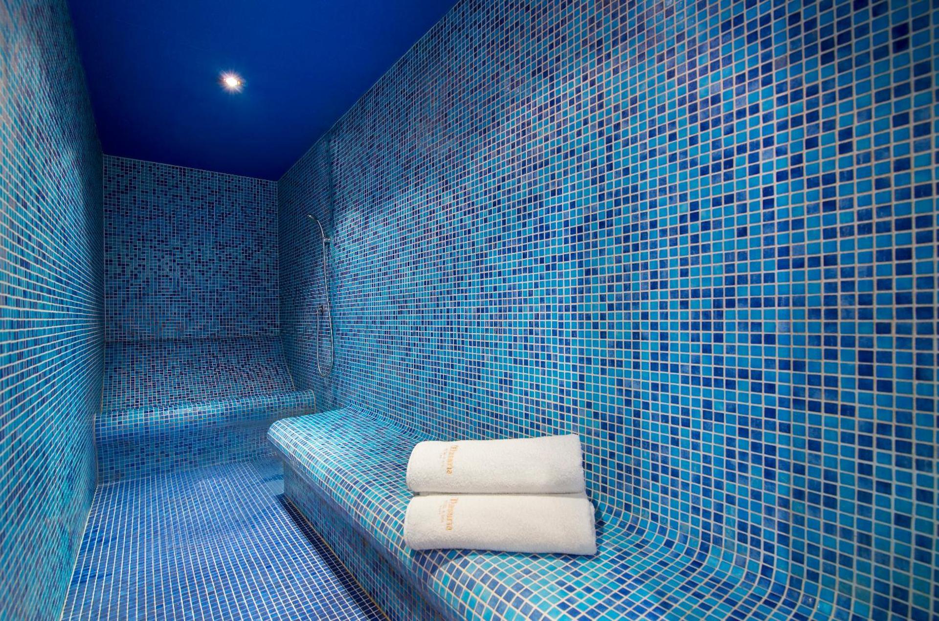 Steam room