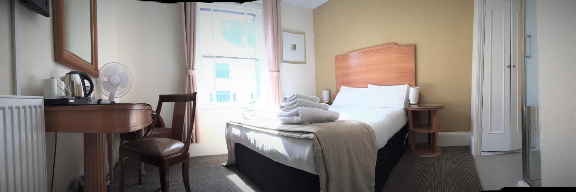 Photo of the whole room