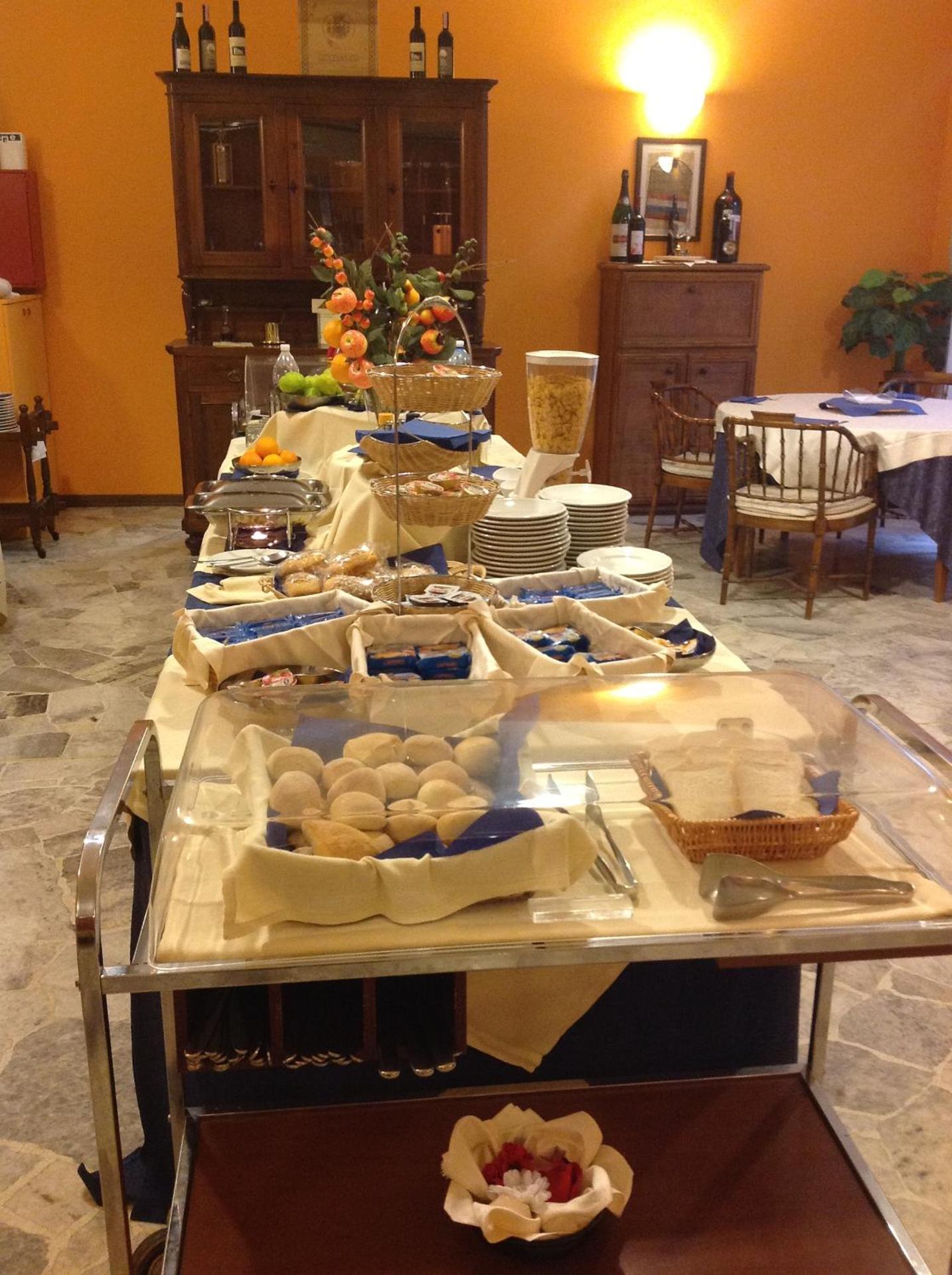 Restaurant/places to eat