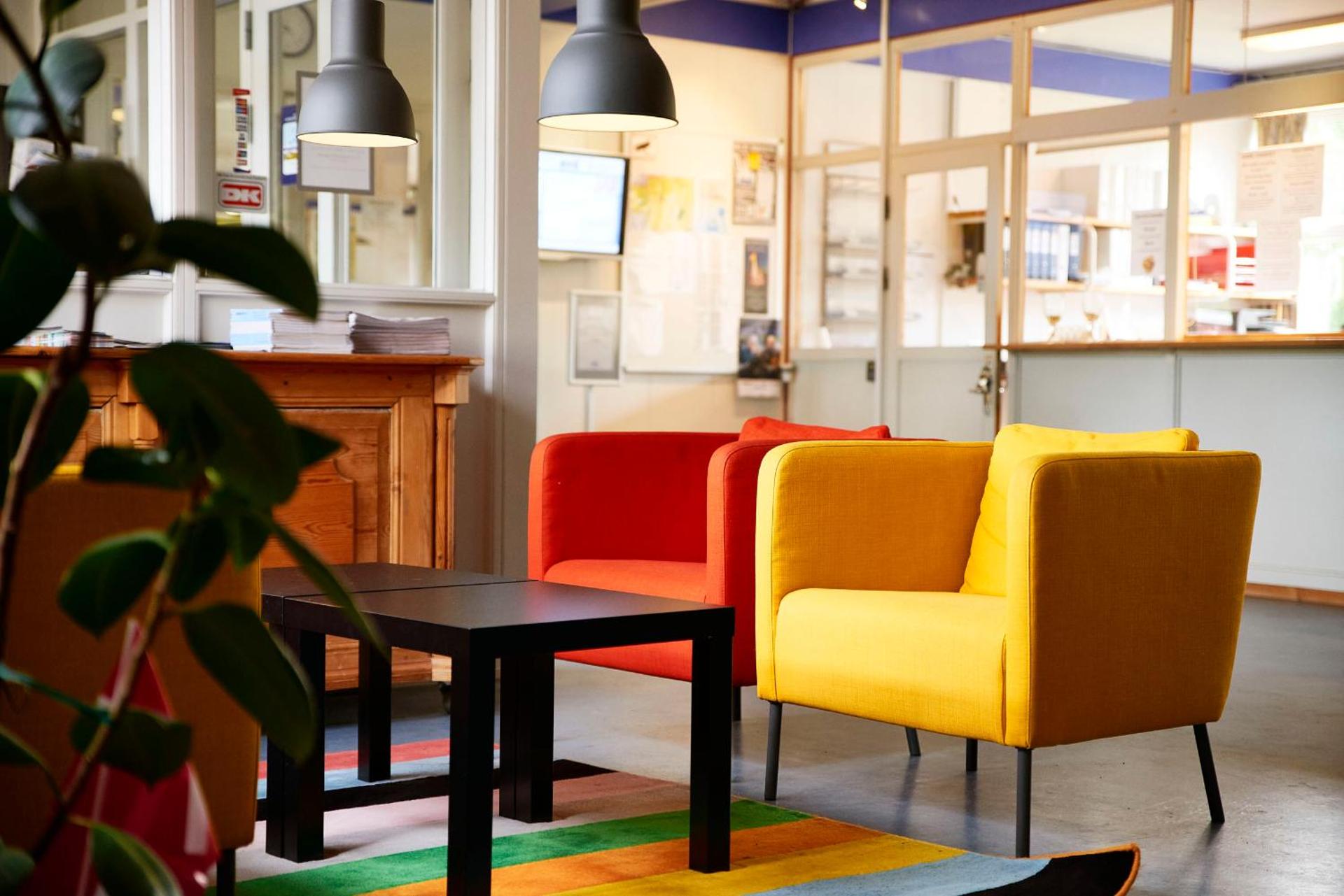 Communal lounge/ TV room