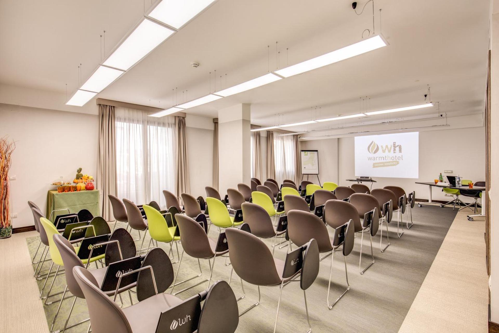 Meeting/conference room