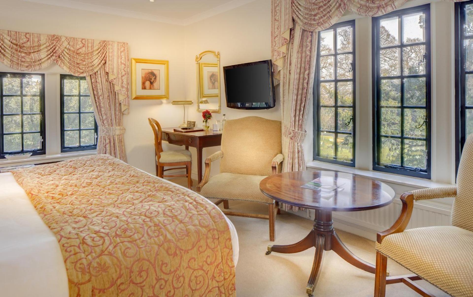 Photo of the whole room