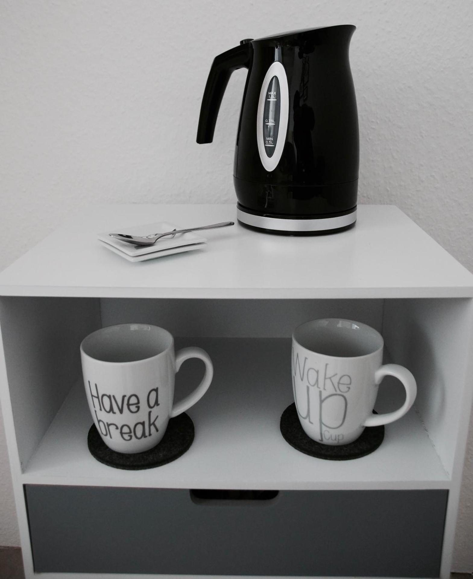 Coffee/tea facilities