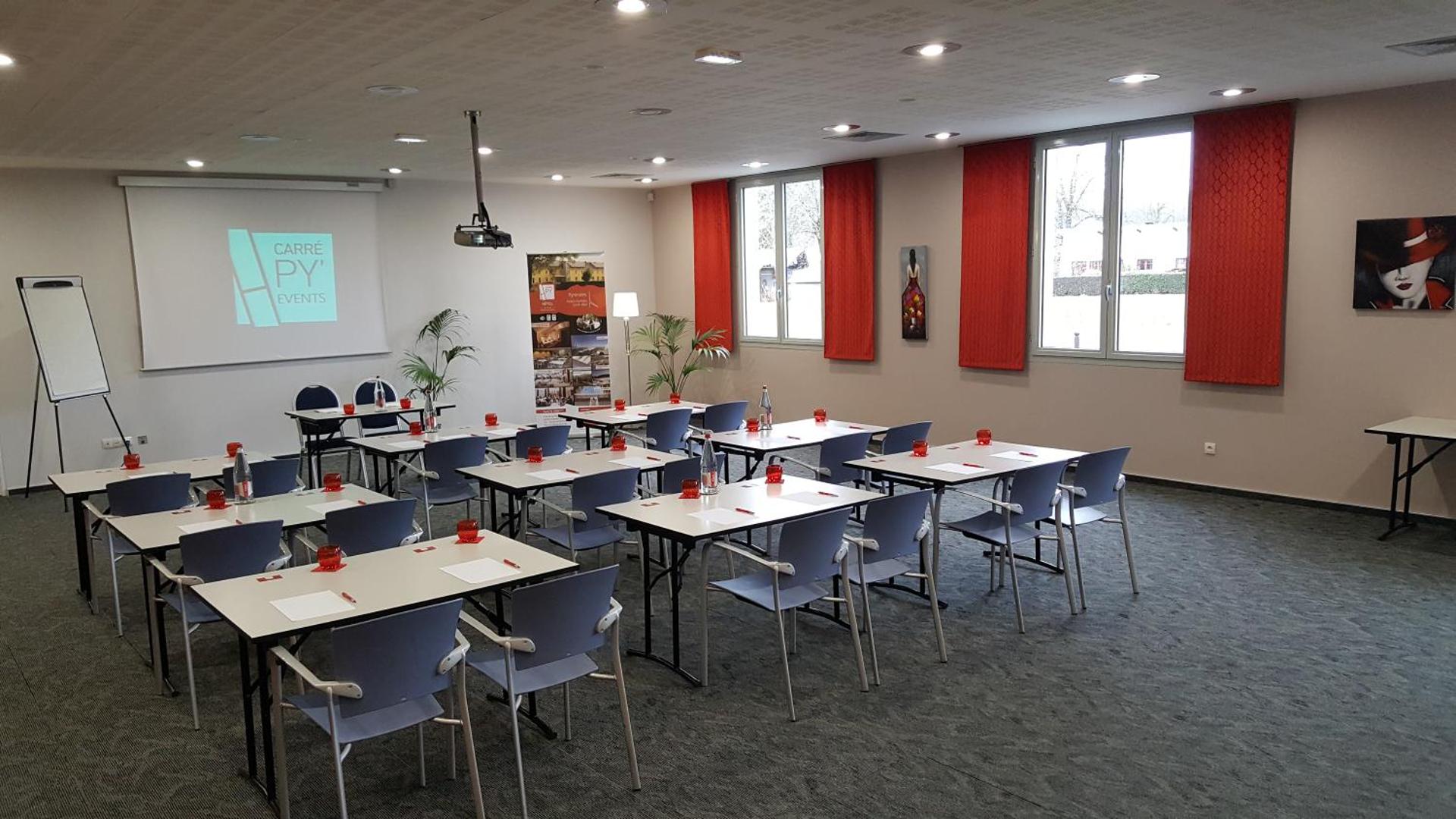 Meeting/conference room