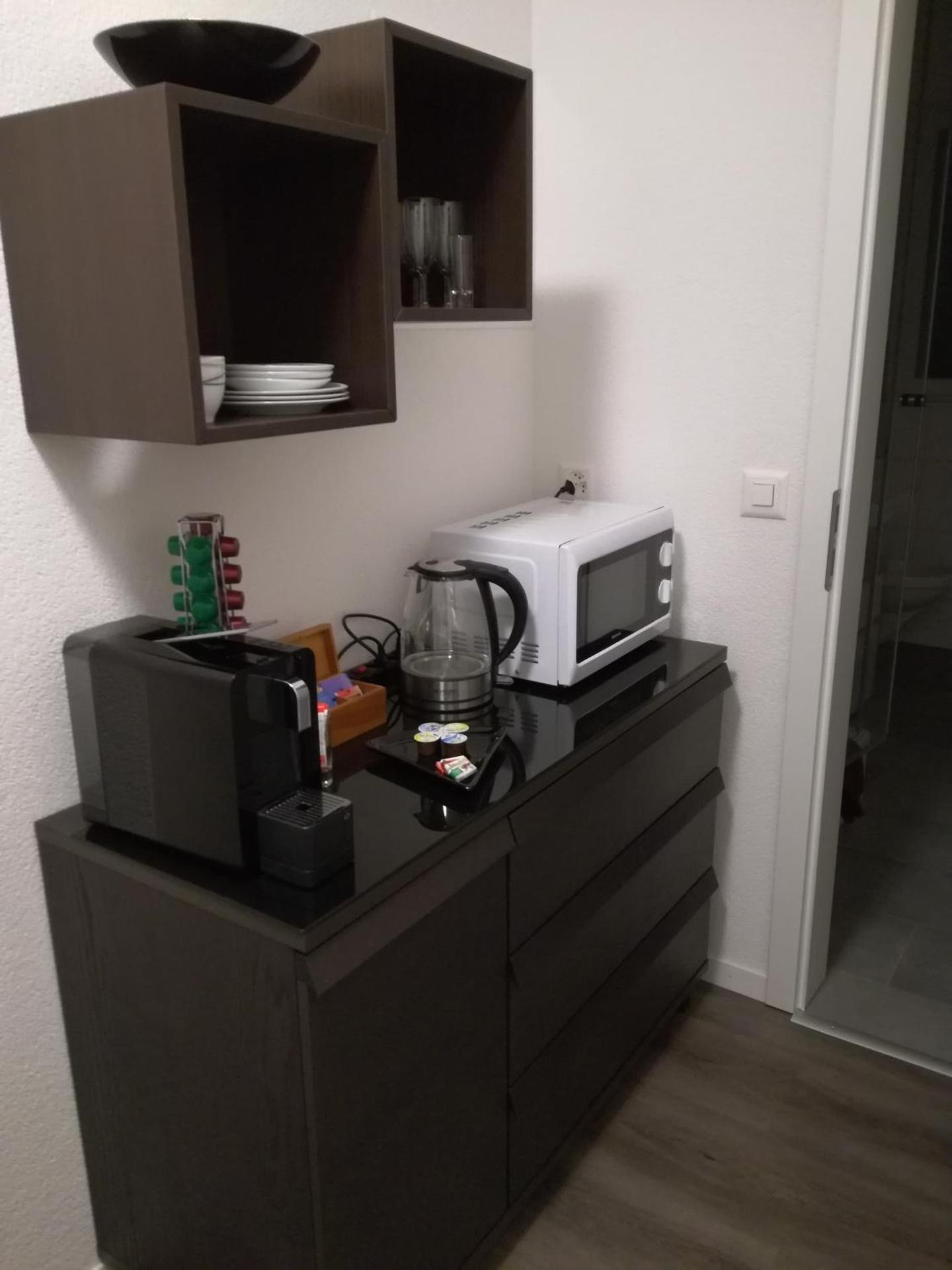 Coffee/tea facilities