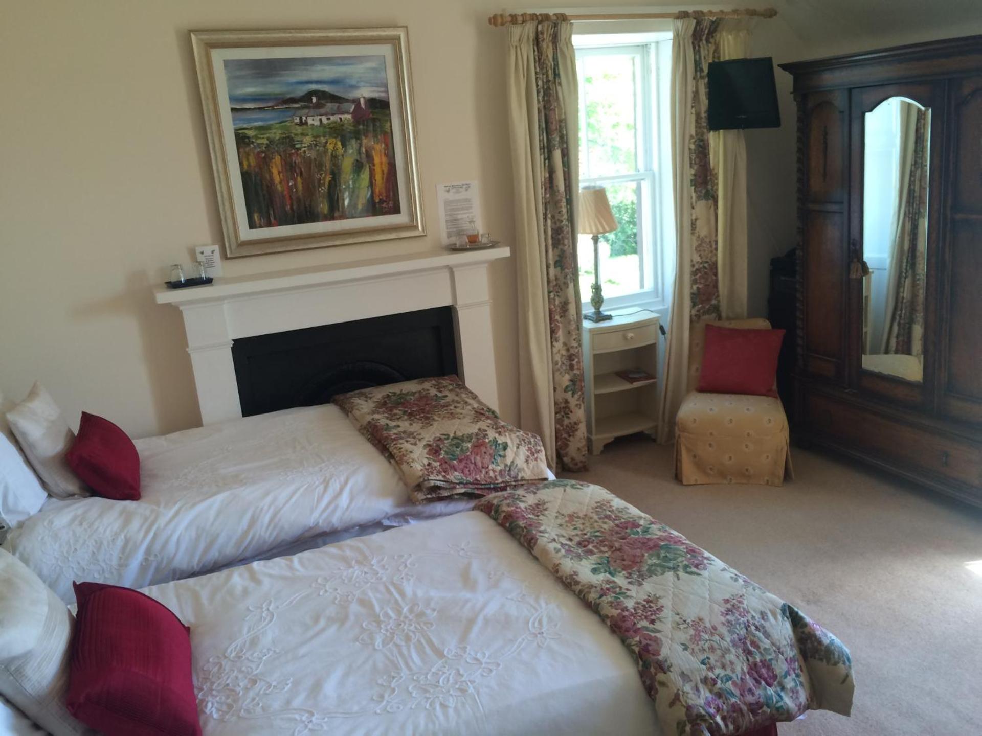 Photo of the whole room