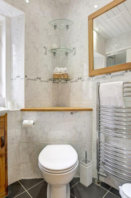 Fishermans flat - River view holiday home