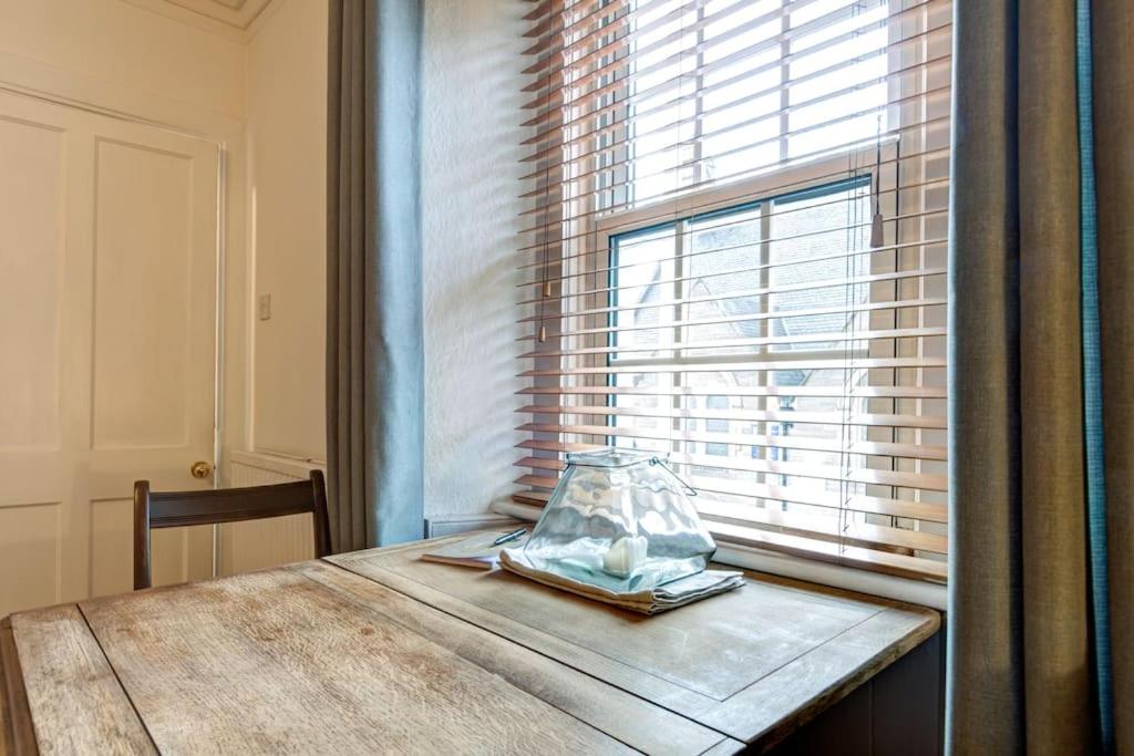 Fishermans flat - River view holiday home