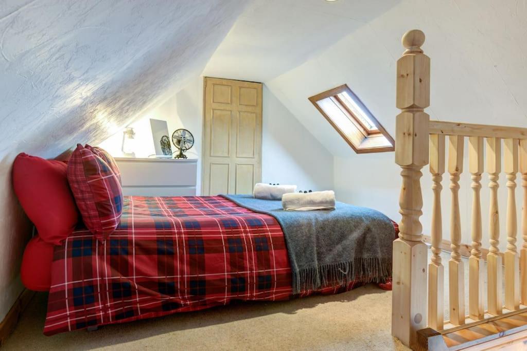 Fishermans flat - River view holiday home