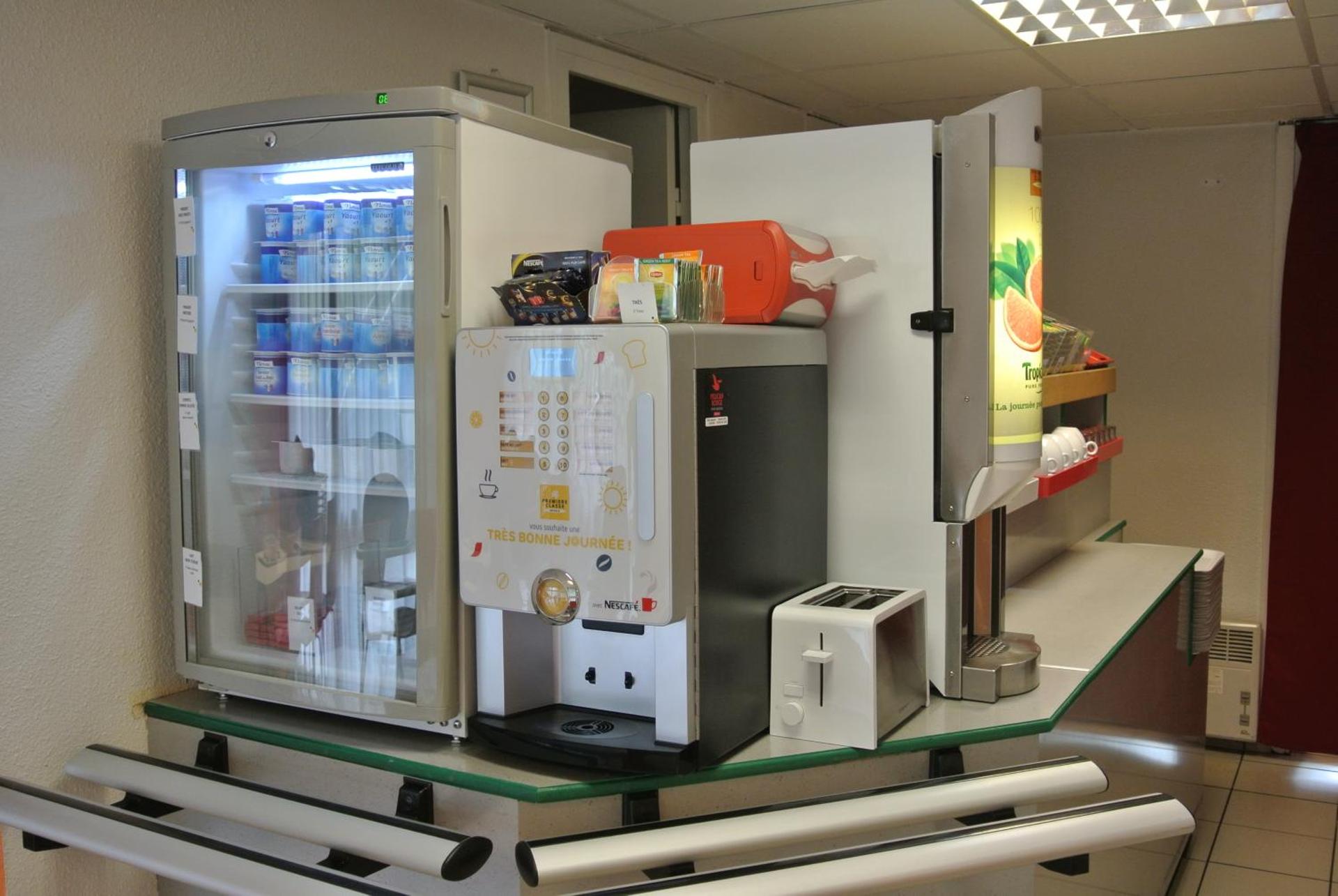 Coffee/tea facilities