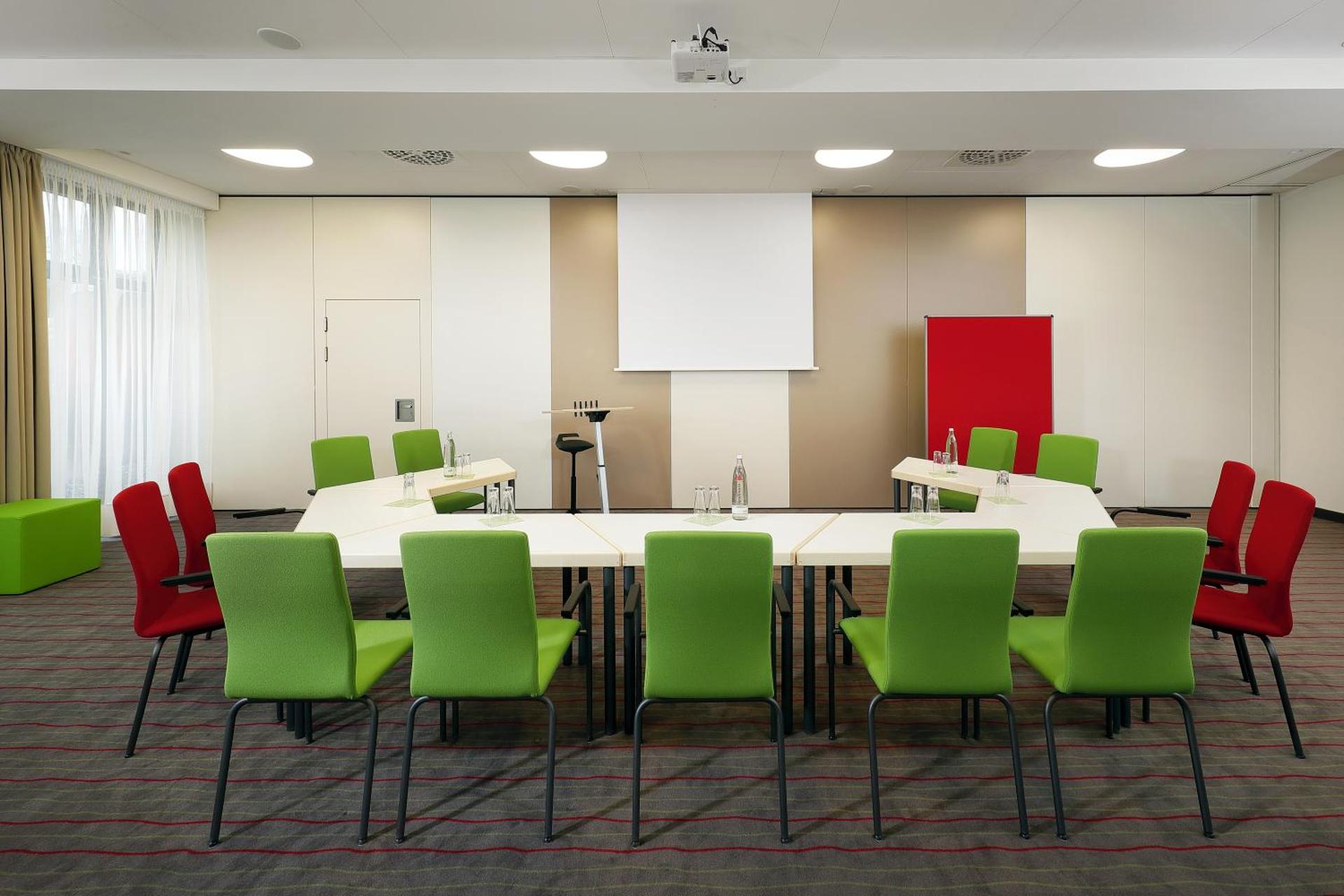Meeting/conference room