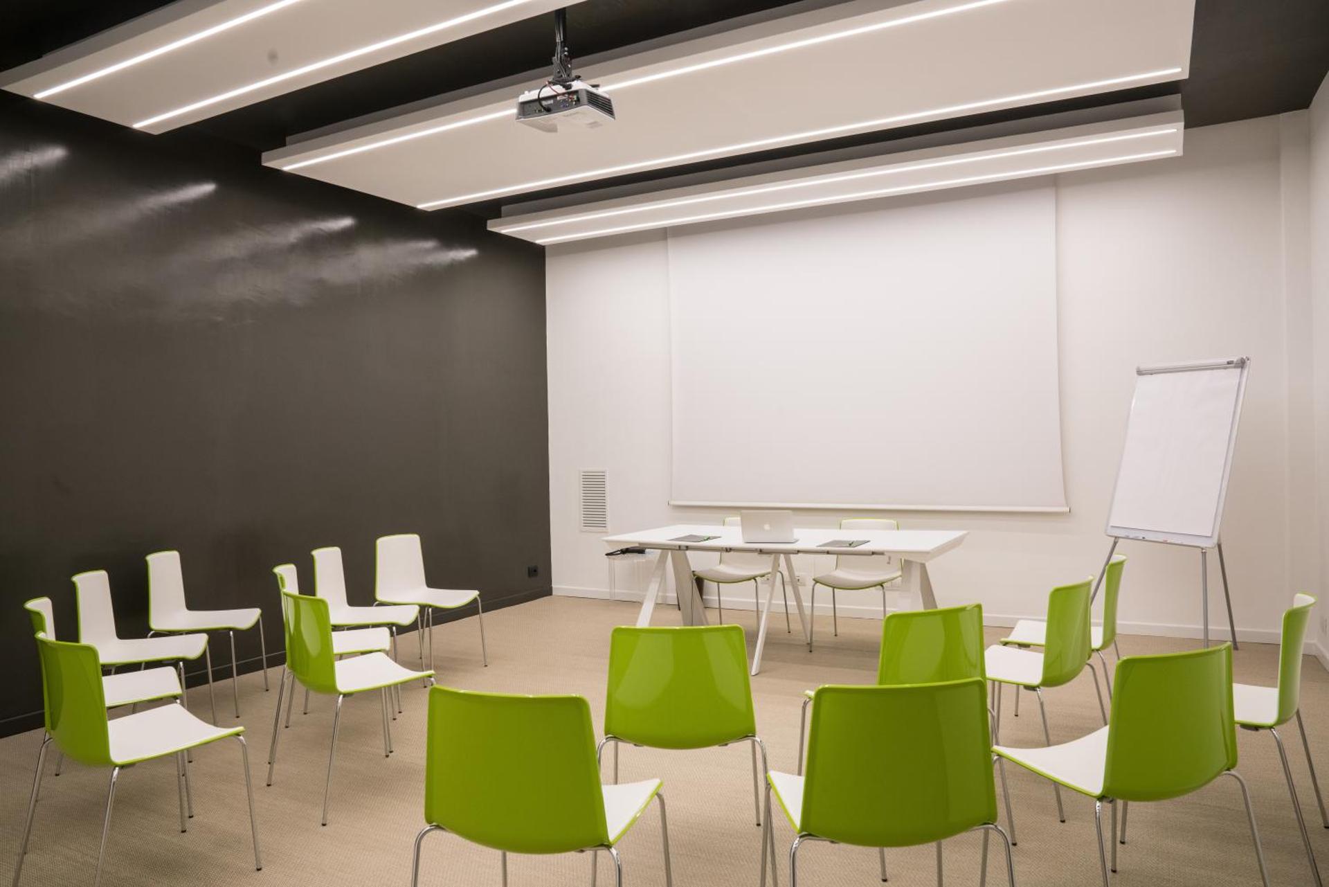 Meeting/conference room